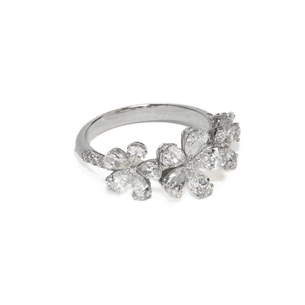 Anello "Floreale" In Oro Bianco